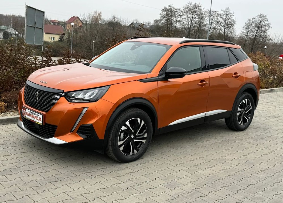 SUV/ Todoterreno Peugeot 2008 Peugeot 1.2 benz 100 km Allure 6tys przebieg fabrycznie nowy: foto 11