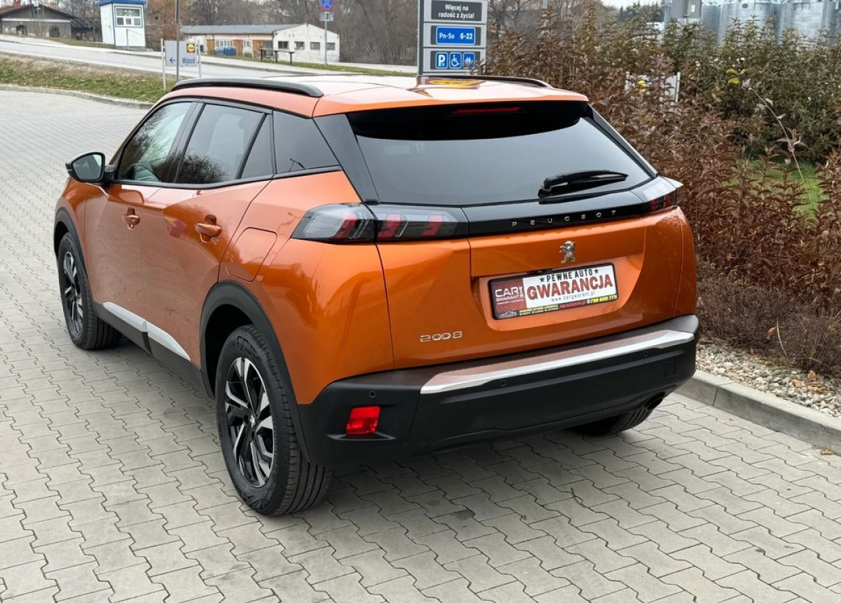 SUV/ Todoterreno Peugeot 2008 Peugeot 1.2 benz 100 km Allure 6tys przebieg fabrycznie nowy: foto 14