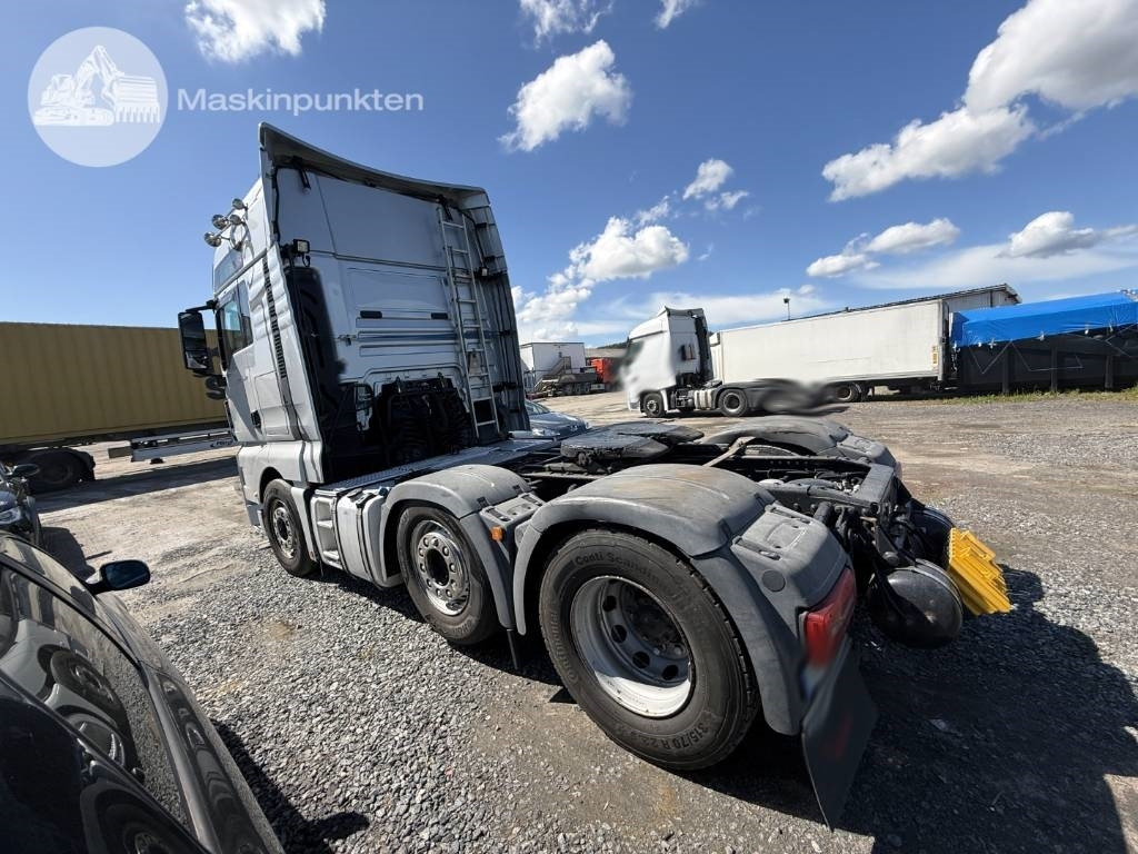 Cabeza tractora MAN TGX 26.500 Puscher: foto 7