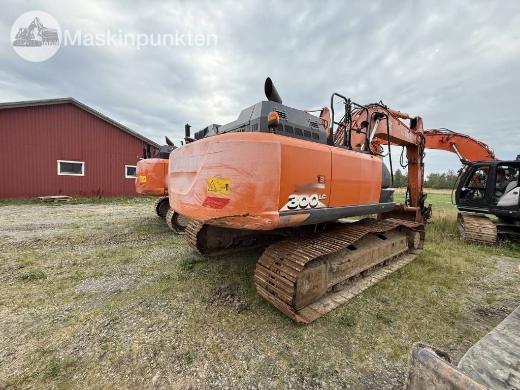 Hitachi ZX 300 LC-6 - Excavadora de cadenas: foto 5 Hitachi ZX 300 LC-6 - Excavadora de cadenas: foto 5
