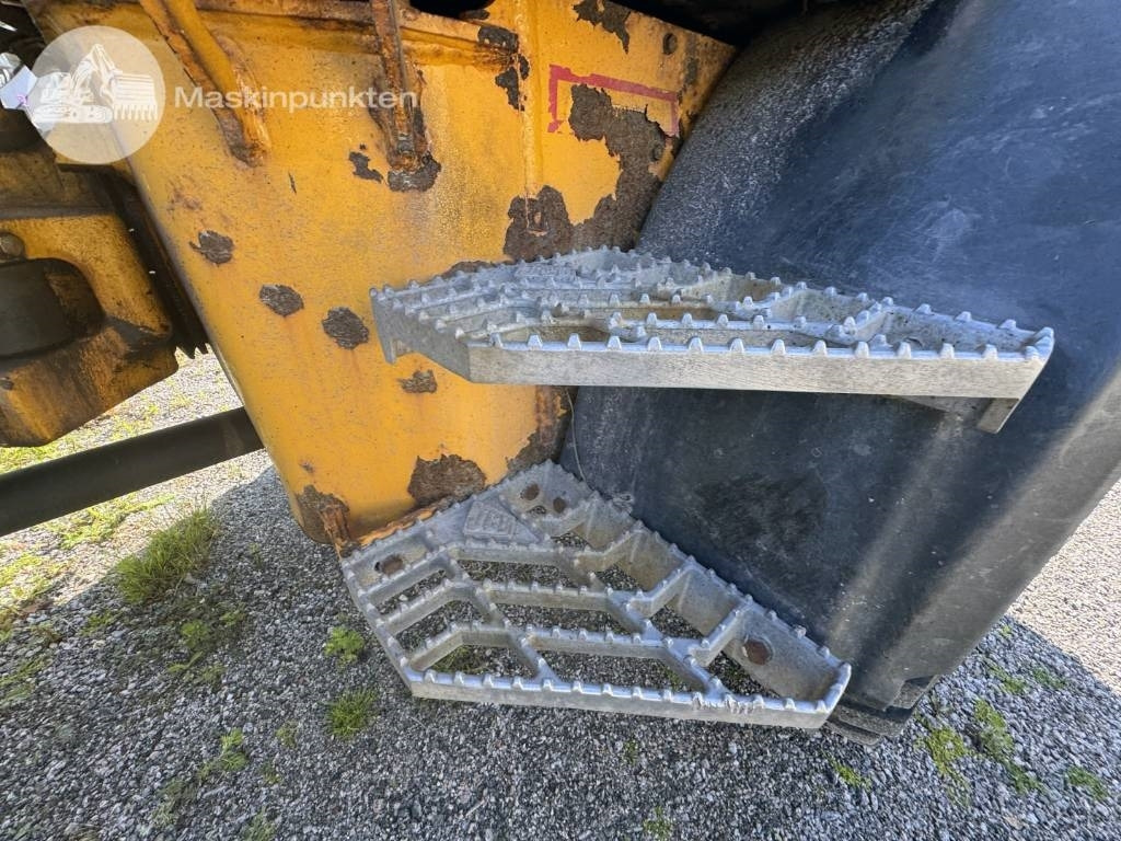 Cargadora de ruedas JCB 413 K: foto 17