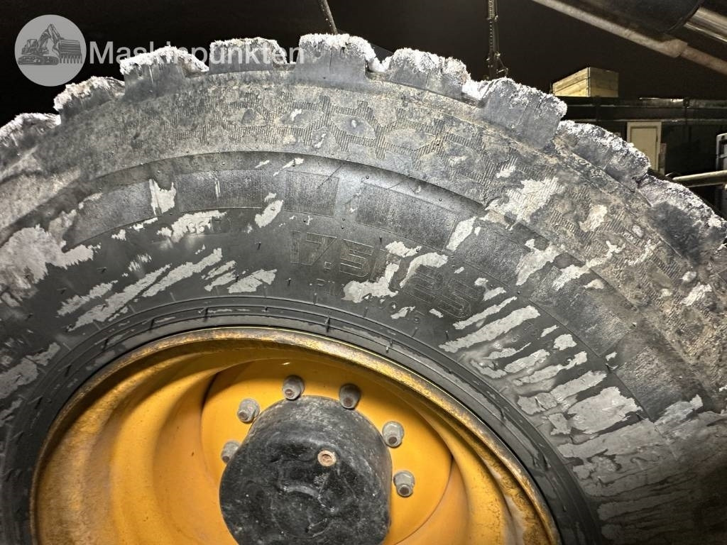 Cargadora de ruedas JCB 413 S: foto 38 Cargadora de ruedas JCB 413 S: foto 38