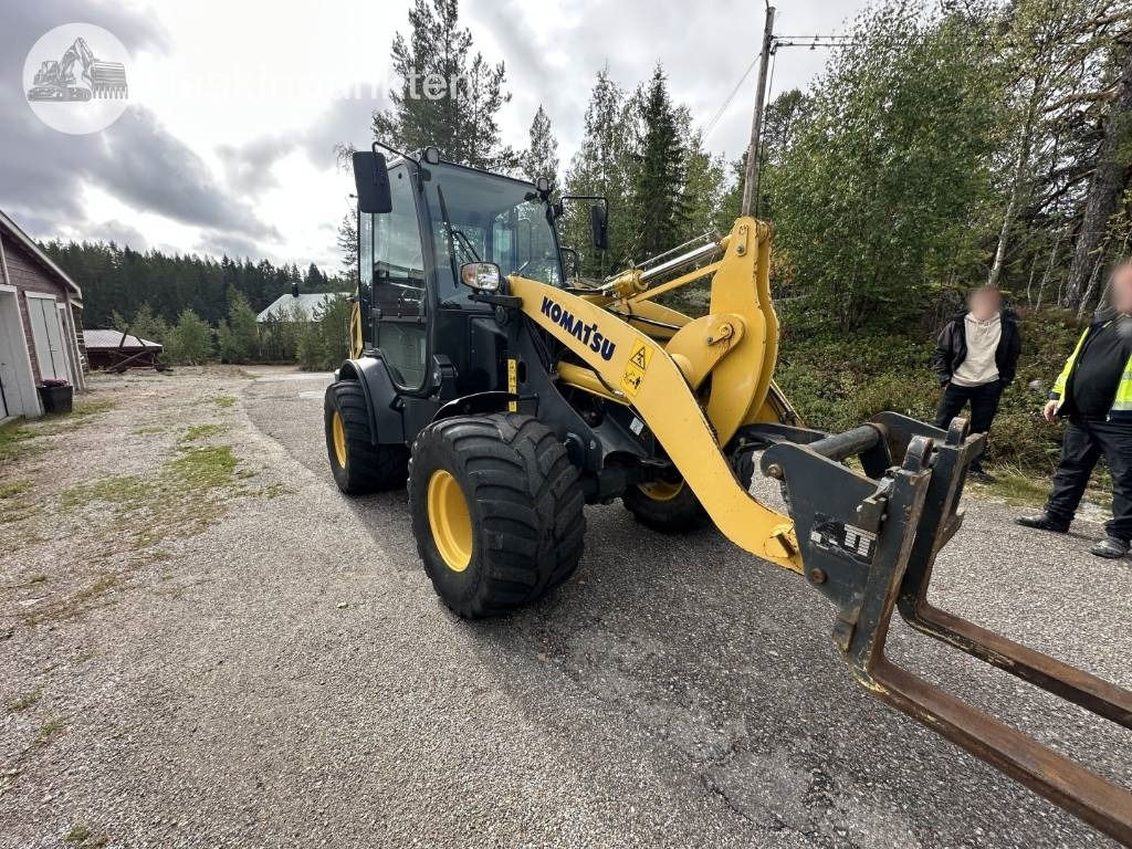 Komatsu WA 70 M-8 - Cargadora de ruedas: foto 4 Komatsu WA 70 M-8 - Cargadora de ruedas: foto 4
