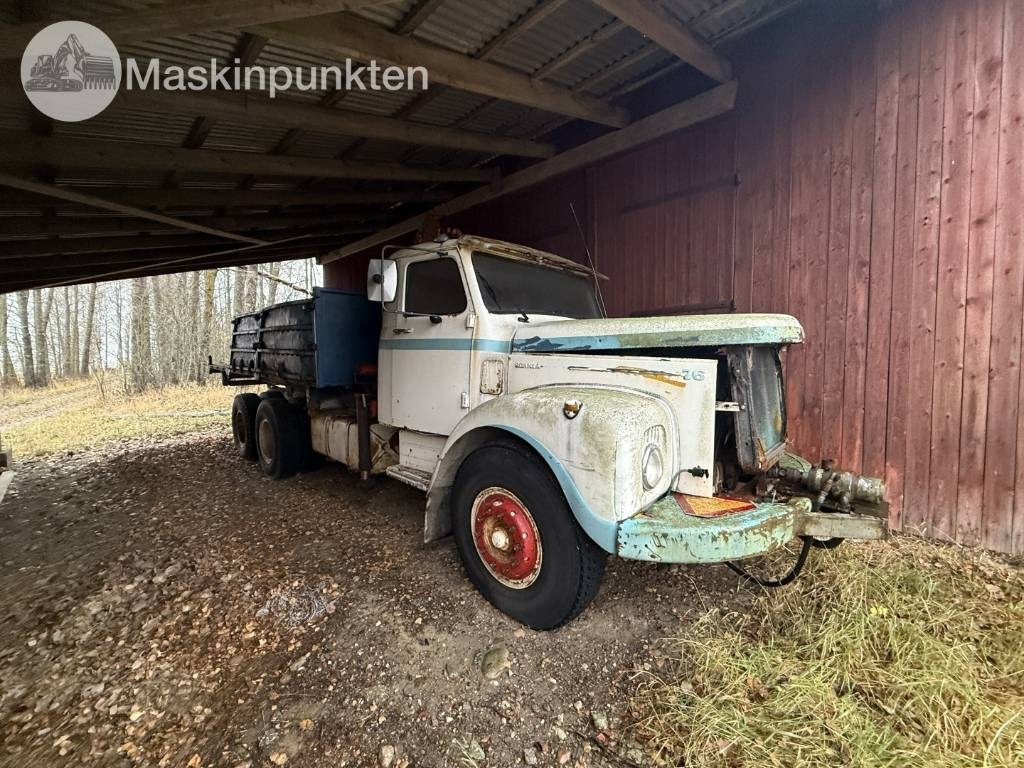 Scania LS 76 kranbil - Camión grúa: foto 1 Scania LS 76 kranbil - Camión grúa: foto 1