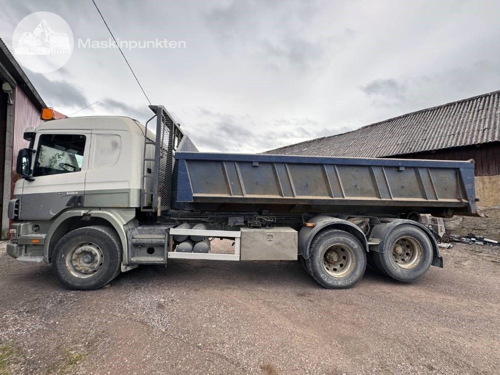 Scania P 124-360 - Camión multibasculante: foto 2 Scania P 124-360 - Camión multibasculante: foto 2