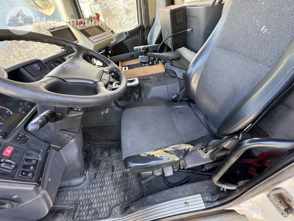 Leasing para Scania P 420 GB  Scania P 420 GB: foto 33 Leasing para Scania P 420 GB  Scania P 420 GB: foto 33