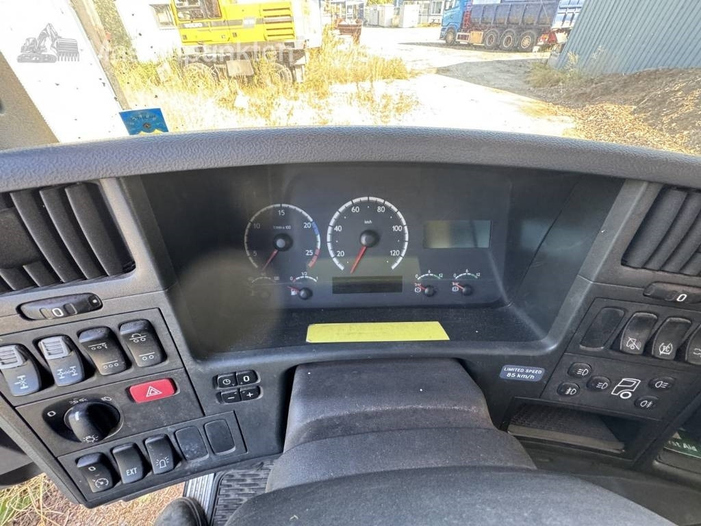 Leasing para Scania P 420 GB  Scania P 420 GB: foto 37 Leasing para Scania P 420 GB  Scania P 420 GB: foto 37