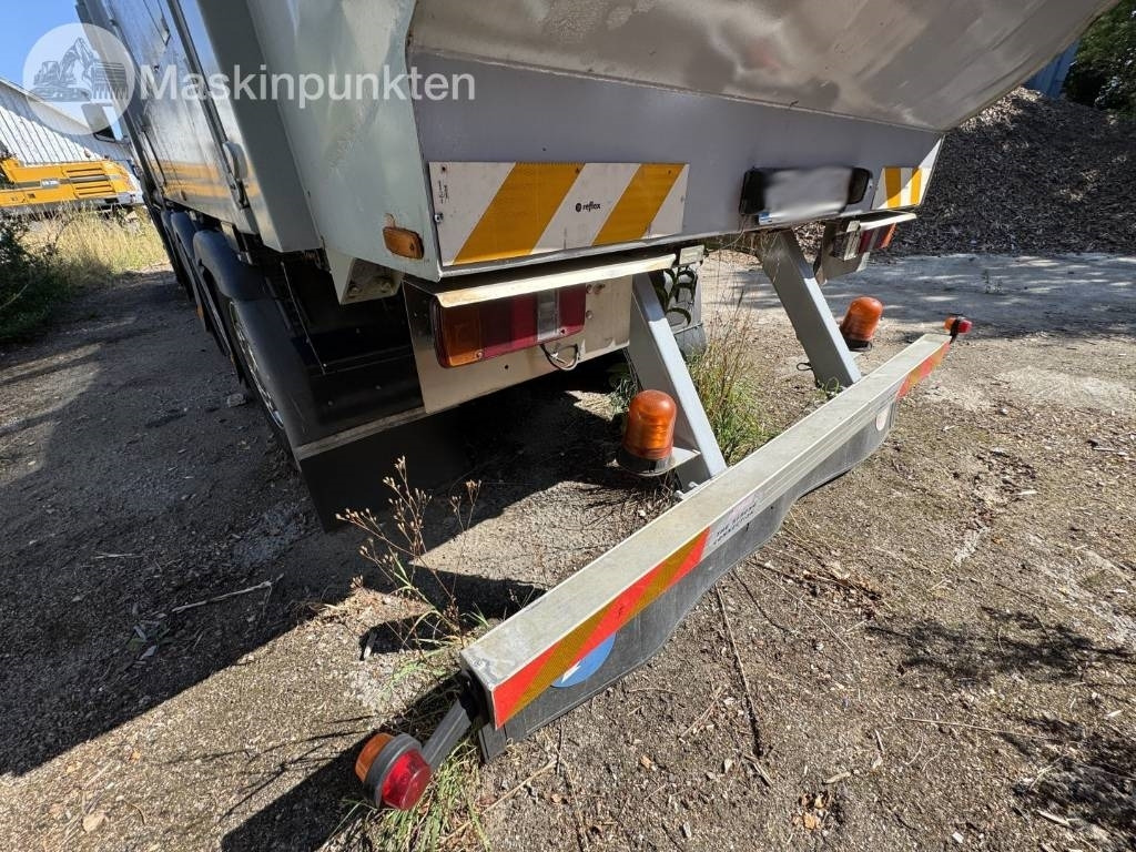 Leasing para Scania P 420 GB  Scania P 420 GB: foto 16 Leasing para Scania P 420 GB  Scania P 420 GB: foto 16