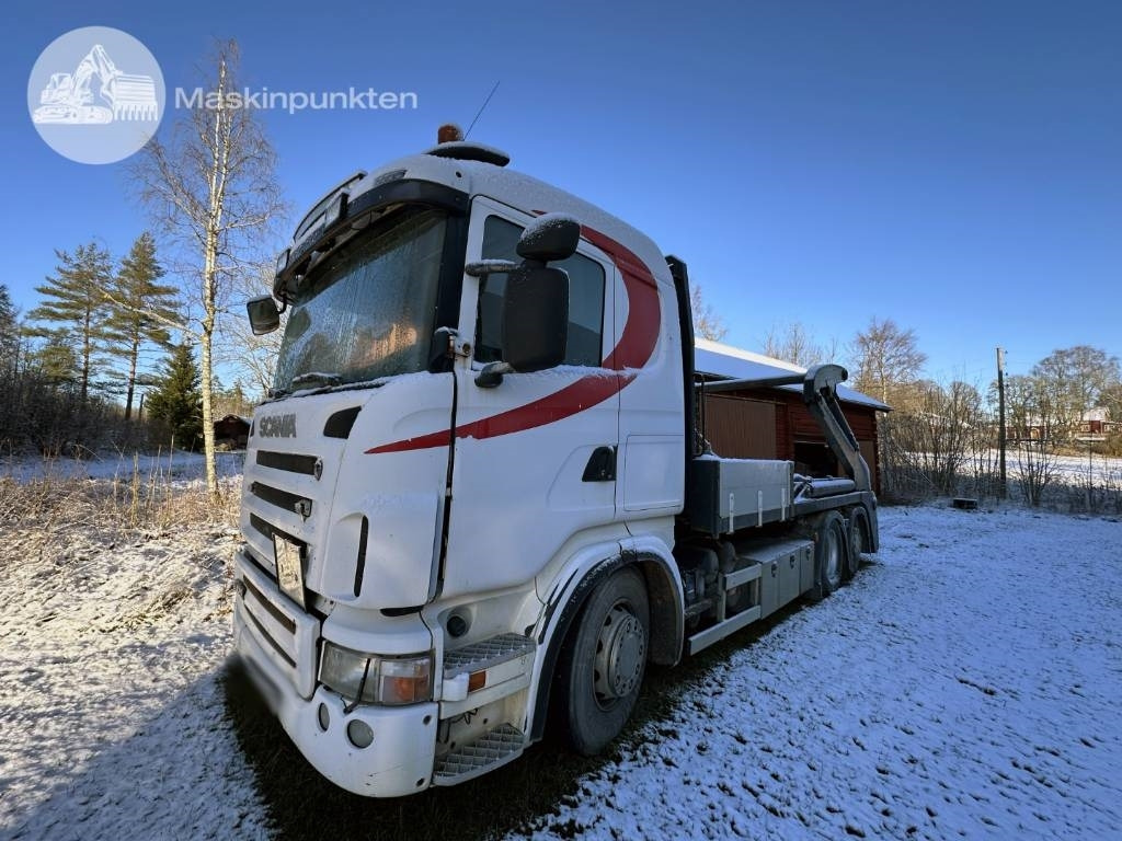 Scania R 420 LB - Camión portacontenedor de cadenas: foto 2 Scania R 420 LB - Camión portacontenedor de cadenas: foto 2