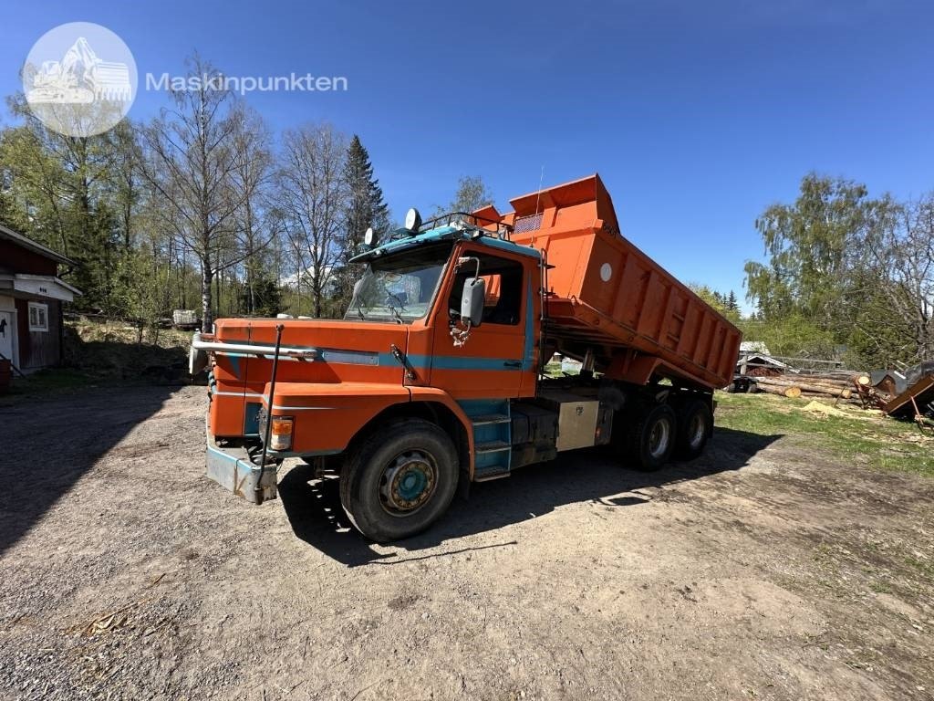Scania T 113 H - Camión volquete: foto 3 Scania T 113 H - Camión volquete: foto 3