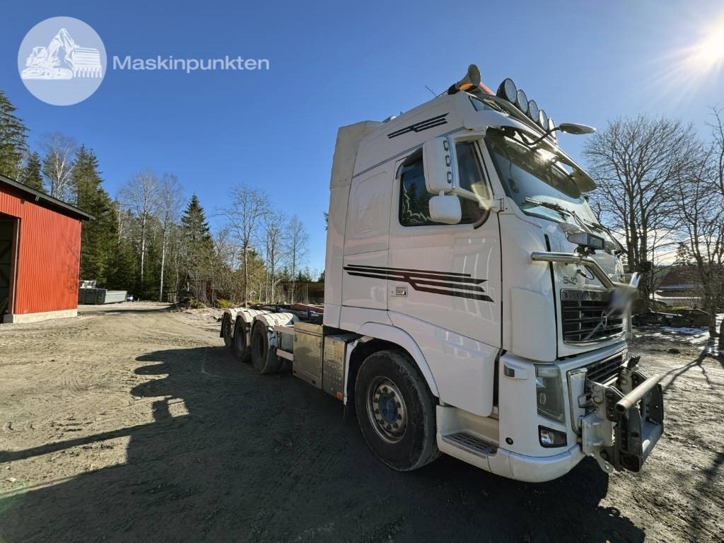 Volvo FH 16 550 - Camión multibasculante: foto 1 Volvo FH 16 550 - Camión multibasculante: foto 1