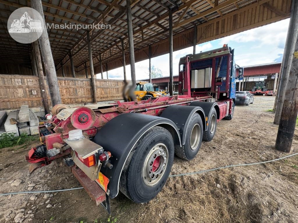Volvo FH 16 550 - Camión multibasculante: foto 4 Volvo FH 16 550 - Camión multibasculante: foto 4