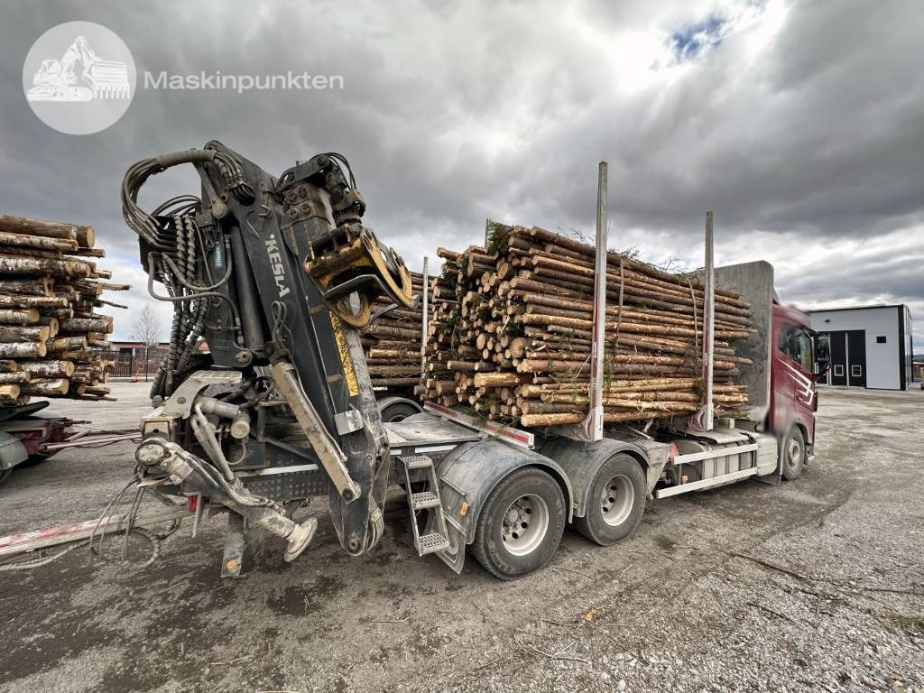 Volvo FH 16 650 - Camión forestal: foto 5 Volvo FH 16 650 - Camión forestal: foto 5