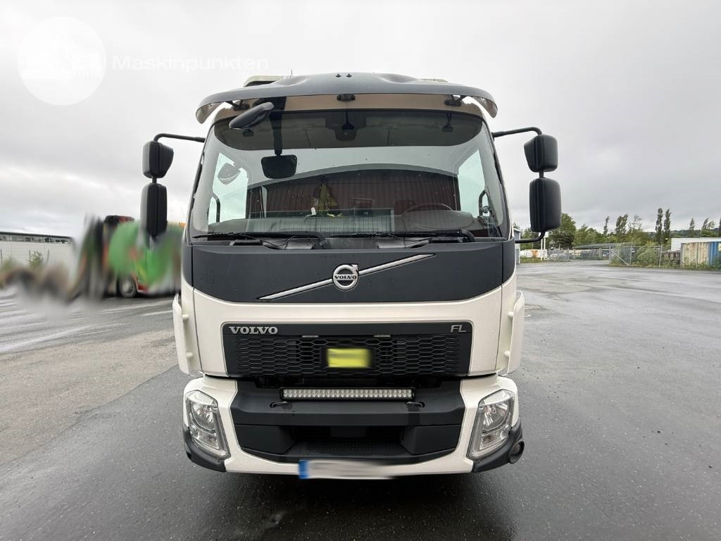 Volvo FL 260 - Camión grúa: foto 2 Volvo FL 260 - Camión grúa: foto 2