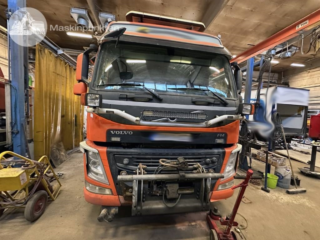 Volvo FM 460 LAXO TMA - Camión portacontenedore/ Intercambiable: foto 2 Volvo FM 460 LAXO TMA - Camión portacontenedore/ Intercambiable: foto 2