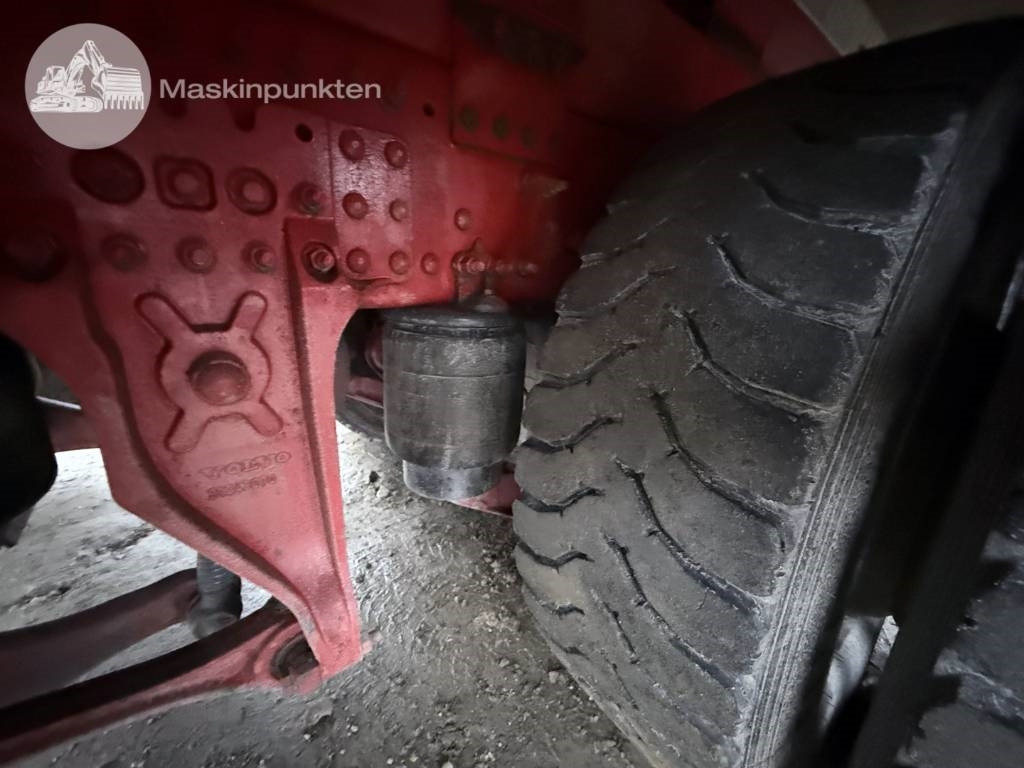 Camión volquete Volvo FMX 540: foto 37