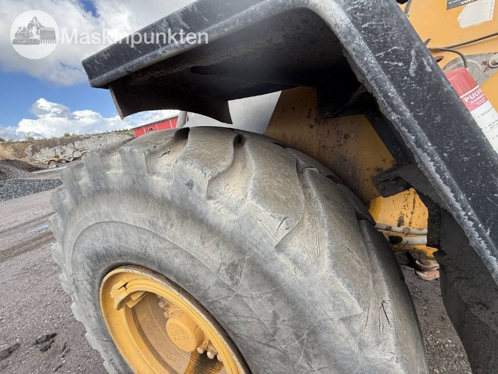 Cargadora de ruedas Volvo L 150 F: foto 14