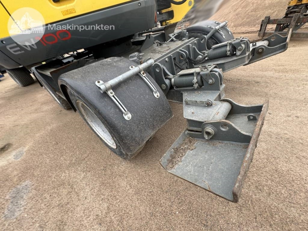 Excavadora de ruedas Wacker Neuson EW 100 med vagn: foto 50