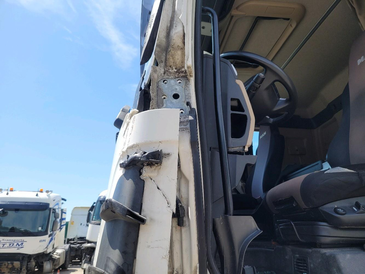 Cabeza tractora MN TGX 18.460: foto 20