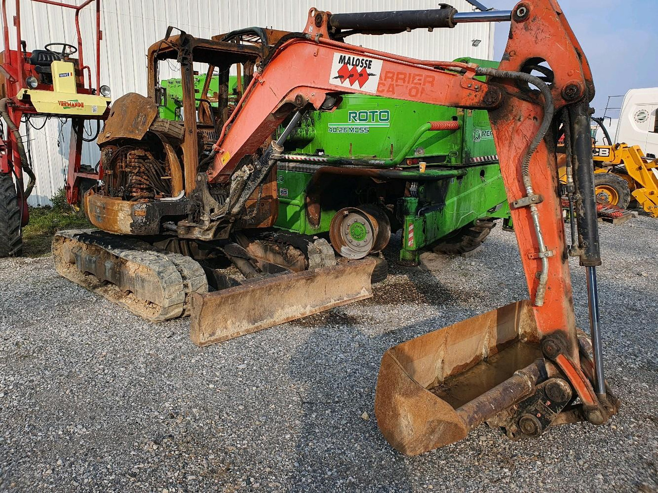 KUBOTA MINI PELLE U48-4 - Miniexcavadora: foto 1 KUBOTA MINI PELLE U48-4 - Miniexcavadora: foto 1