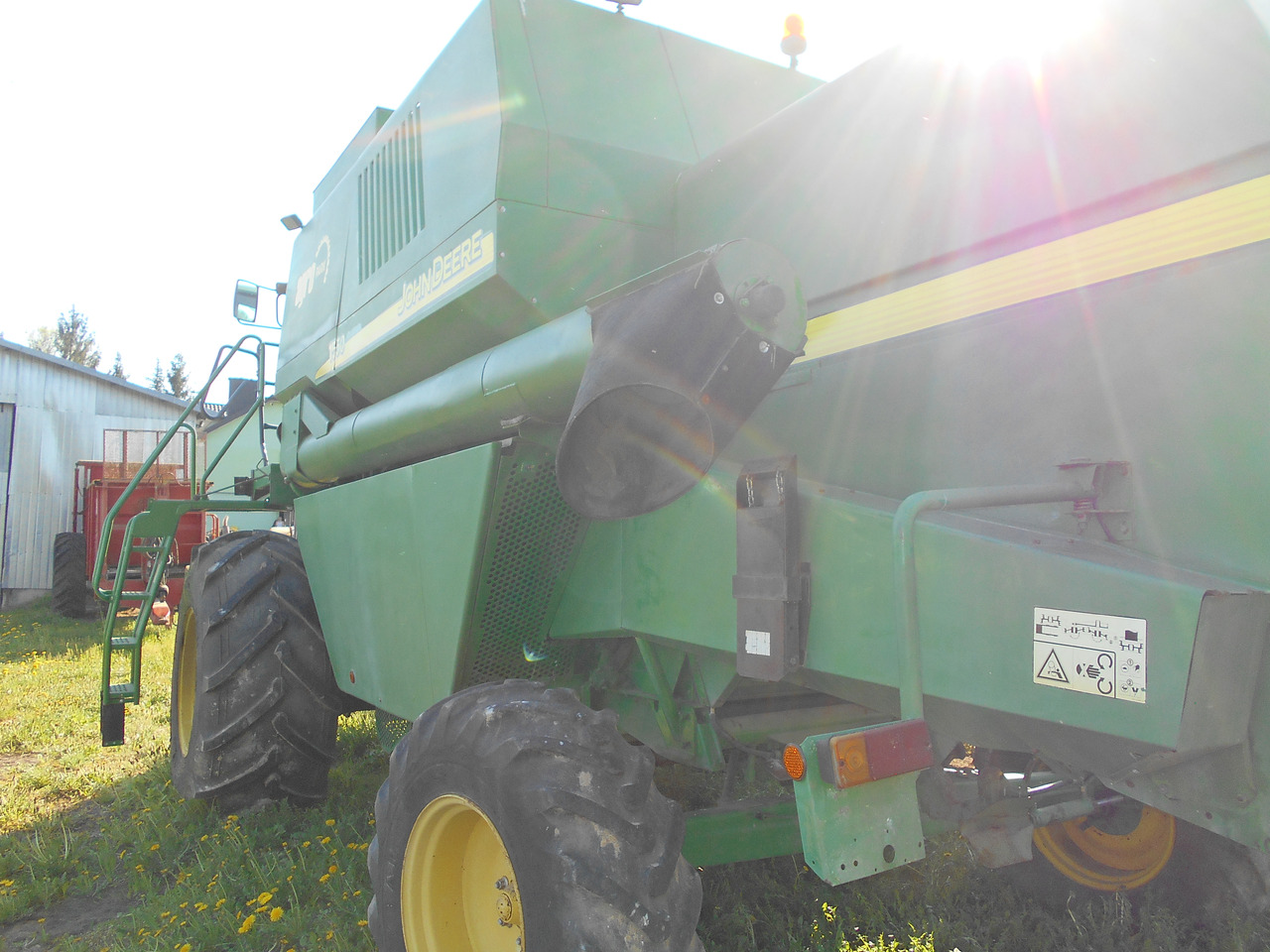 John Deere 1550 - Cosechadora de granos: foto 5 John Deere 1550 - Cosechadora de granos: foto 5