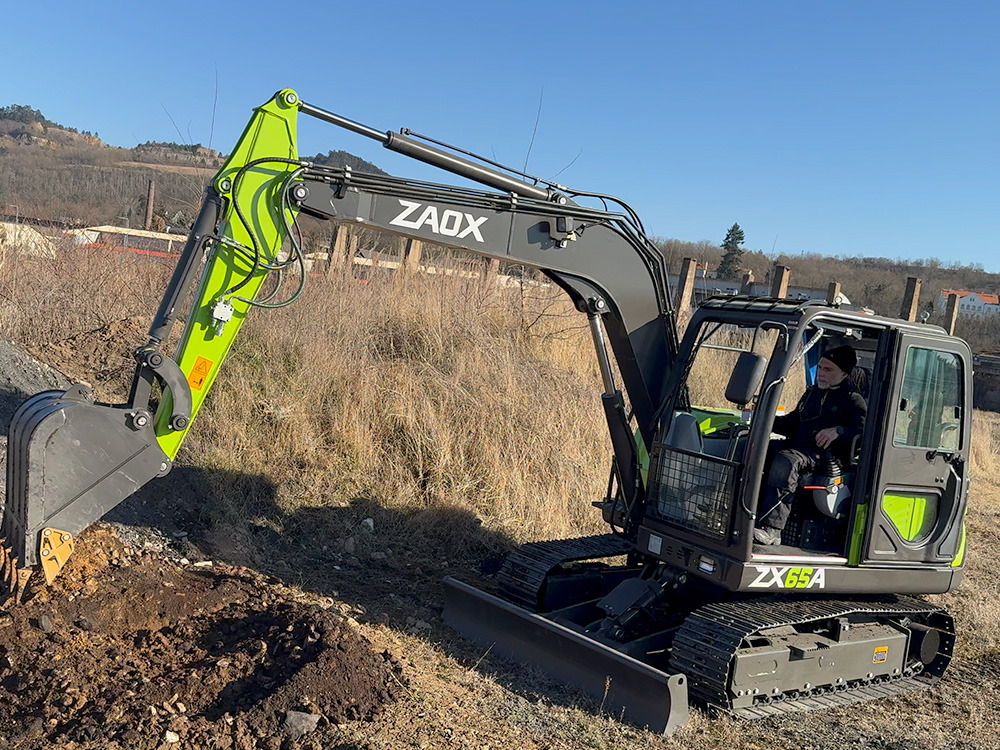 ZAOX ZX65A - Miniexcavadora: foto 1 ZAOX ZX65A - Miniexcavadora: foto 1