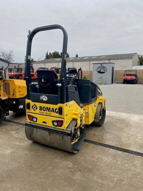 Apisonadora de asfalto Bomag BW 120 AD-5: foto 11 Apisonadora de asfalto Bomag BW 120 AD-5: foto 11