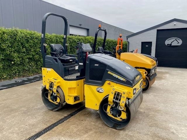 Bomag BW 120 AD-5 - Apisonadora de asfalto: foto 4 Bomag BW 120 AD-5 - Apisonadora de asfalto: foto 4