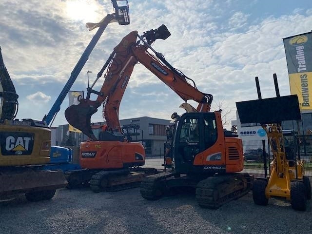Excavadora de cadenas Doosan DX140 LCR-5: foto 14
