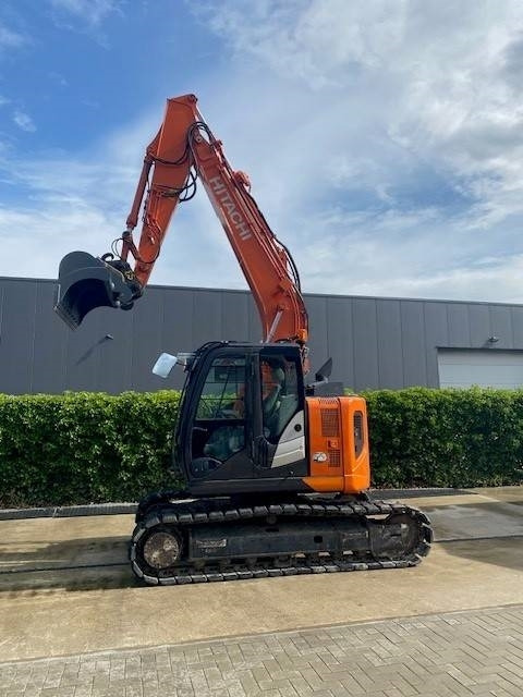 Hitachi ZX 135 US-6 - Excavadora de cadenas: foto 2 Hitachi ZX 135 US-6 - Excavadora de cadenas: foto 2