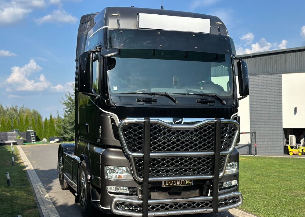 MAN TGX 18.580 D38 XXL RETARDER - Cabeza tractora: foto 3 MAN TGX 18.580 D38 XXL RETARDER - Cabeza tractora: foto 3