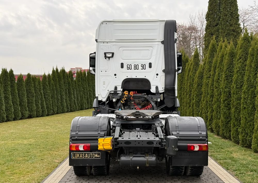 Cabeza tractora Mercedes-Benz AROCS 1843 HYDRAULIKA: foto 6
