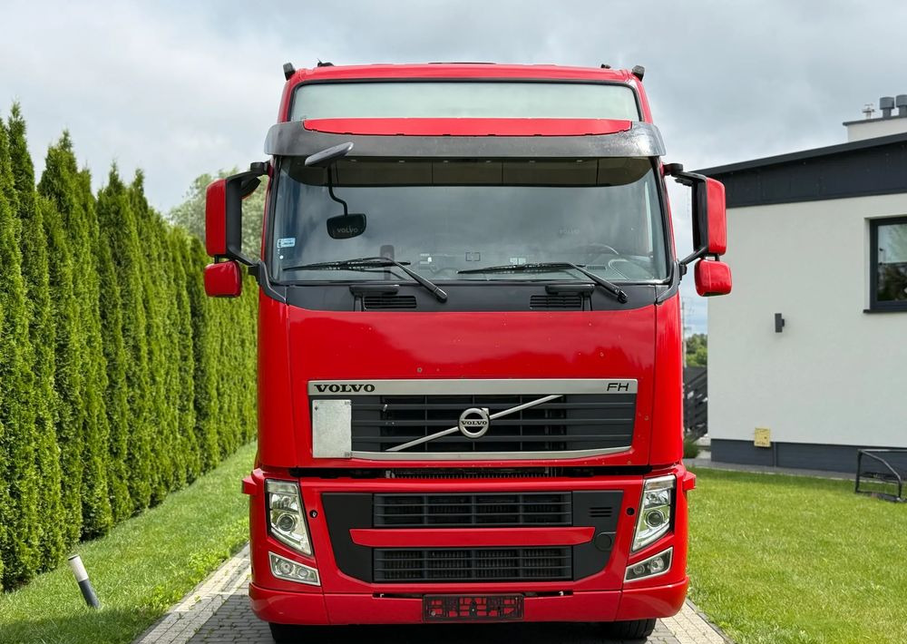 Volvo FH 440 AUTOMAT EURO 5 LODÓWKA - Cabeza tractora: foto 3 Volvo FH 440 AUTOMAT EURO 5 LODÓWKA - Cabeza tractora: foto 3