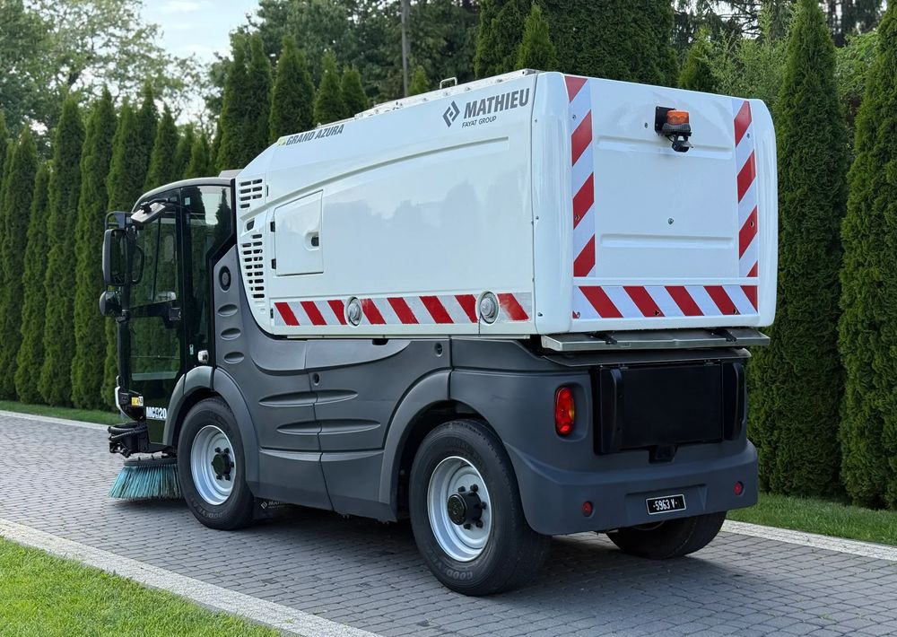 Inny MATHIEU GRAND AZURA MC420 ZAMIATARKA - Camión de basura: foto 5 Inny MATHIEU GRAND AZURA MC420 ZAMIATARKA - Camión de basura: foto 5