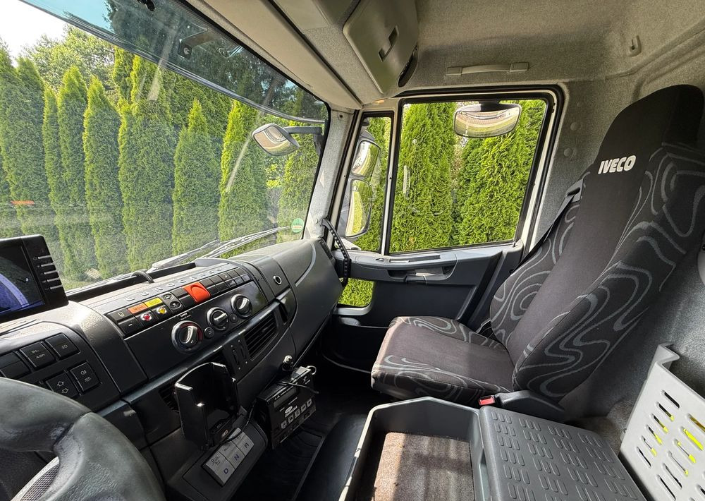 Camión frigorífico Iveco EUROCARGO 120 E22 CARRIER SUPRA 850 MT: foto 10 Camión frigorífico Iveco EUROCARGO 120 E22 CARRIER SUPRA 850 MT: foto 10