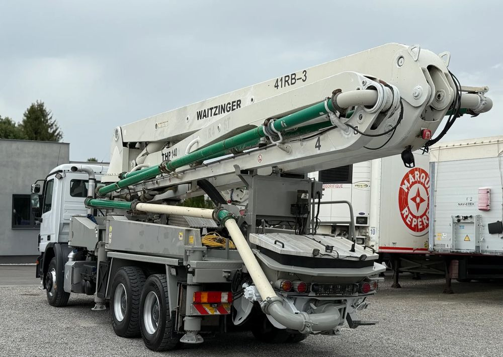 Mercedes-Benz ACTROS 2636 6X4 36 M WAITZINGER - Camión bomba de hormigón: foto 5 Mercedes-Benz ACTROS 2636 6X4 36 M WAITZINGER - Camión bomba de hormigón: foto 5