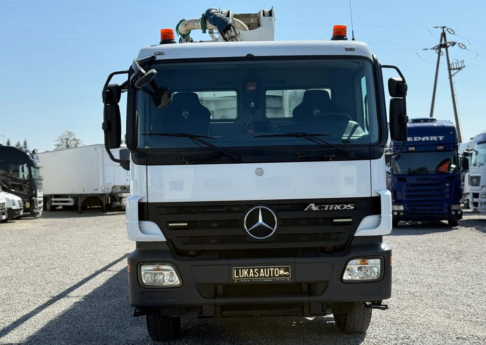 Mercedes-Benz ACTROS 4141 8X4 42 M GOTOWA DO PRACY - Camión bomba de hormigón: foto 2 Mercedes-Benz ACTROS 4141 8X4 42 M GOTOWA DO PRACY - Camión bomba de hormigón: foto 2
