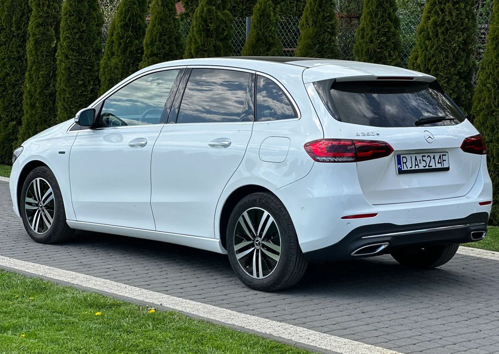 Mercedes-Benz Klasa B - Sedan: foto 5 Mercedes-Benz Klasa B - Sedan: foto 5