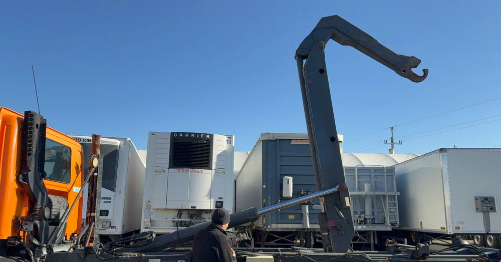 DAF CF DŹWIG GUIMA - Recambio para Camión: foto 3 DAF CF DŹWIG GUIMA - Recambio para Camión: foto 3