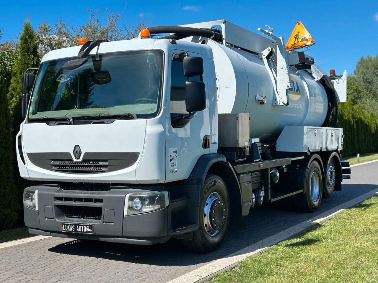 Renault PREMIUM 320 6x2 T RIVARD. TWO CHAMBERS - Limpieza de alcantarillado: foto 1 Renault PREMIUM 320 6x2 T RIVARD. TWO CHAMBERS - Limpieza de alcantarillado: foto 1