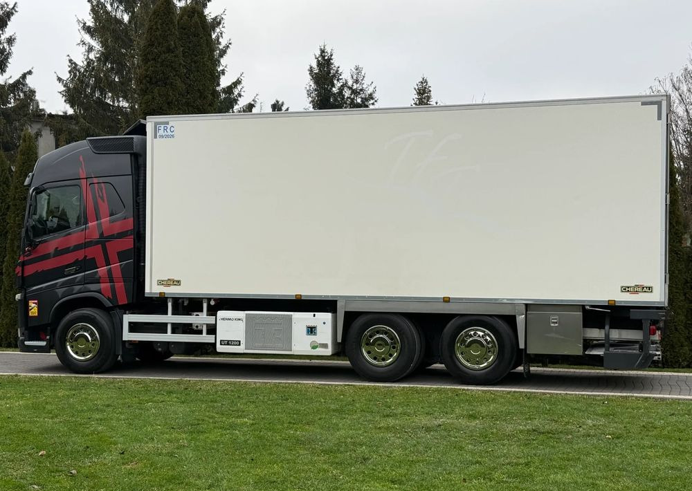 Volvo FH 500 6X2 CHEREAU THERMO KING UT1200 - Camión frigorífico: foto 4 Volvo FH 500 6X2 CHEREAU THERMO KING UT1200 - Camión frigorífico: foto 4