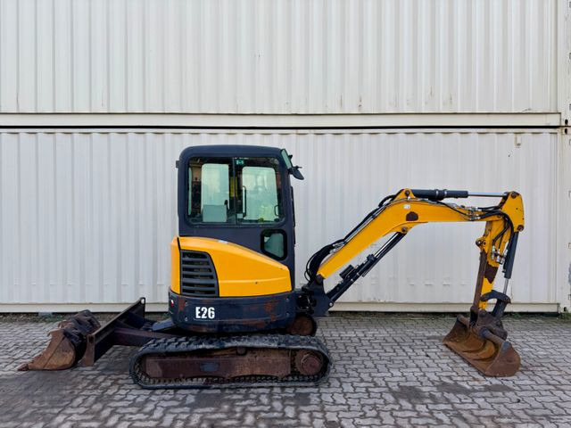 Bobcat E26 / 2016 BJ / 3 x Löffel / 3.905 H - Miniexcavadora: foto 5 Bobcat E26 / 2016 BJ / 3 x Löffel / 3.905 H - Miniexcavadora: foto 5