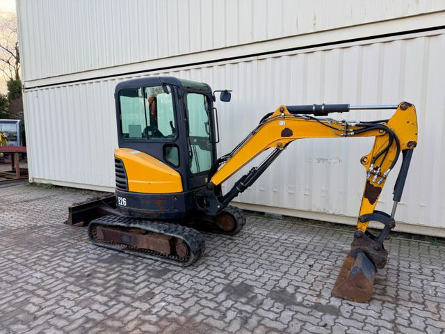 Bobcat E26 / 2016 BJ / 3 x Löffel / 3.905 H - Miniexcavadora: foto 4 Bobcat E26 / 2016 BJ / 3 x Löffel / 3.905 H - Miniexcavadora: foto 4
