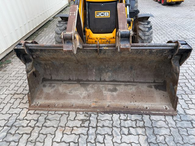 Retroexcavadora JCB 3CX Plus, 2022 BJ, 3.126 H, 81 KW/ 110 PS: foto 12