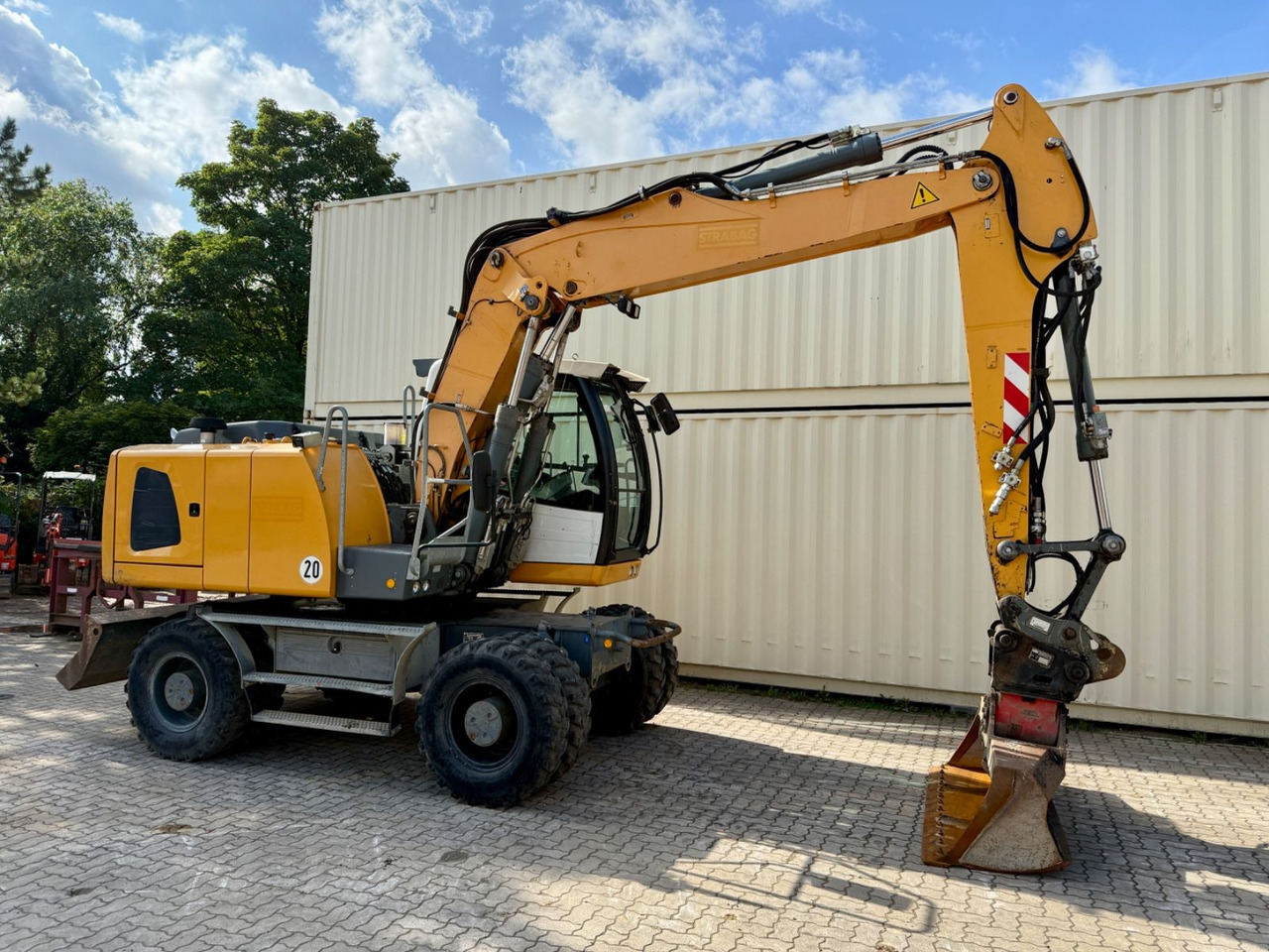 Liebherr A916 / Deutsche Maschine / Löffel + Greifer - Excavadora de ruedas: foto 4 Liebherr A916 / Deutsche Maschine / Löffel + Greifer - Excavadora de ruedas: foto 4