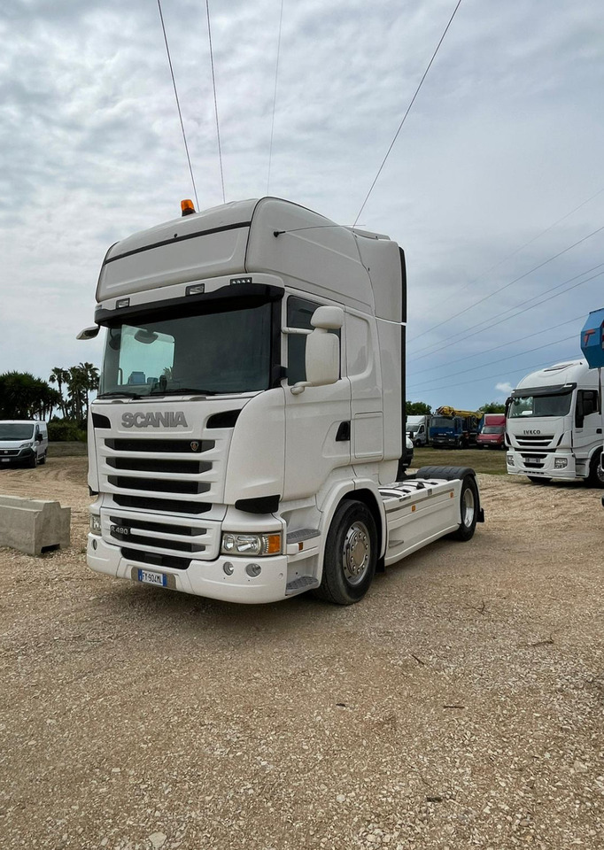 SCANIA R490 TOP LINE - Cabeza tractora: foto 1 SCANIA R490 TOP LINE - Cabeza tractora: foto 1