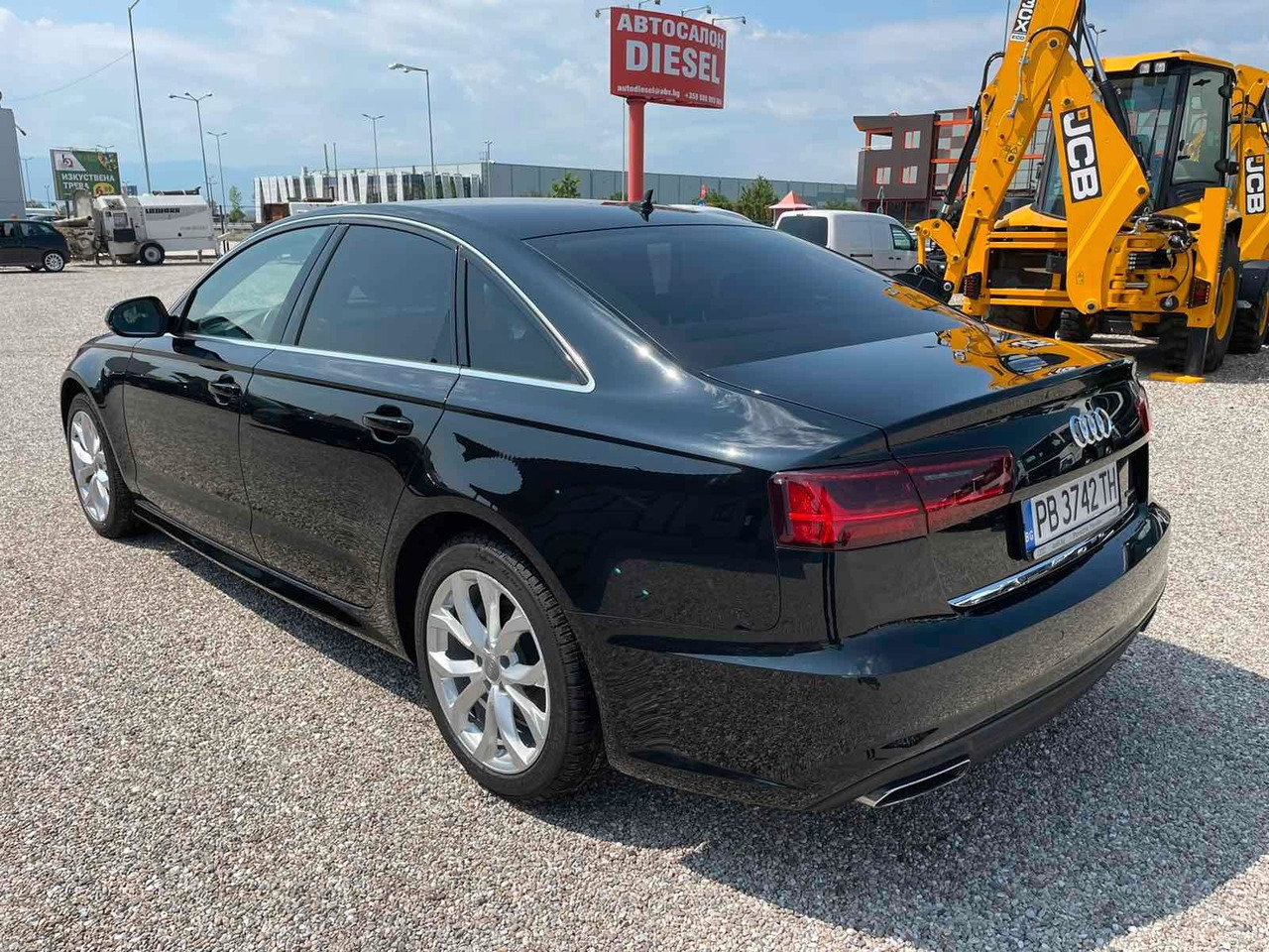 Audi A6 2.0 TDI S tronic quattro - Sedan: foto 5 Audi A6 2.0 TDI S tronic quattro - Sedan: foto 5