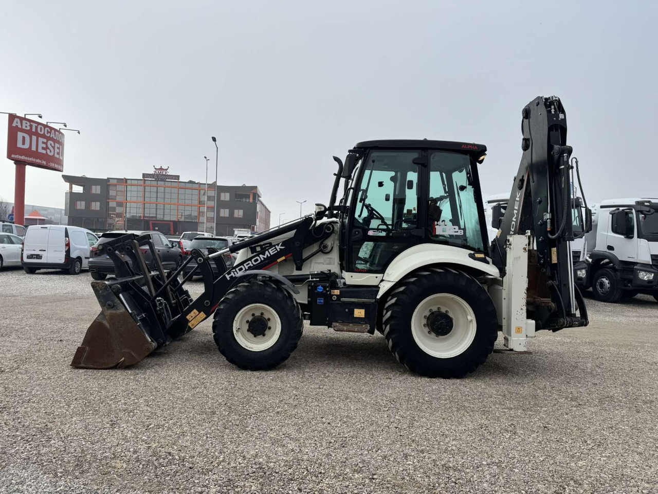 HIDROMEK HMK102B - Retroexcavadora: foto 4 HIDROMEK HMK102B - Retroexcavadora: foto 4