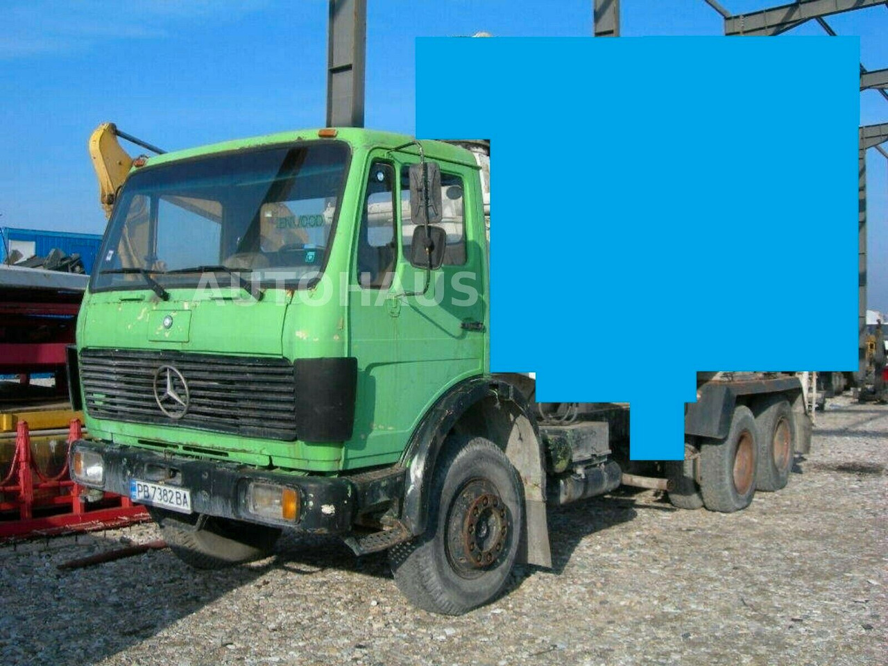 Mercedes-Benz 2222 - Camión bomba de hormigón: foto 1 Mercedes-Benz 2222 - Camión bomba de hormigón: foto 1