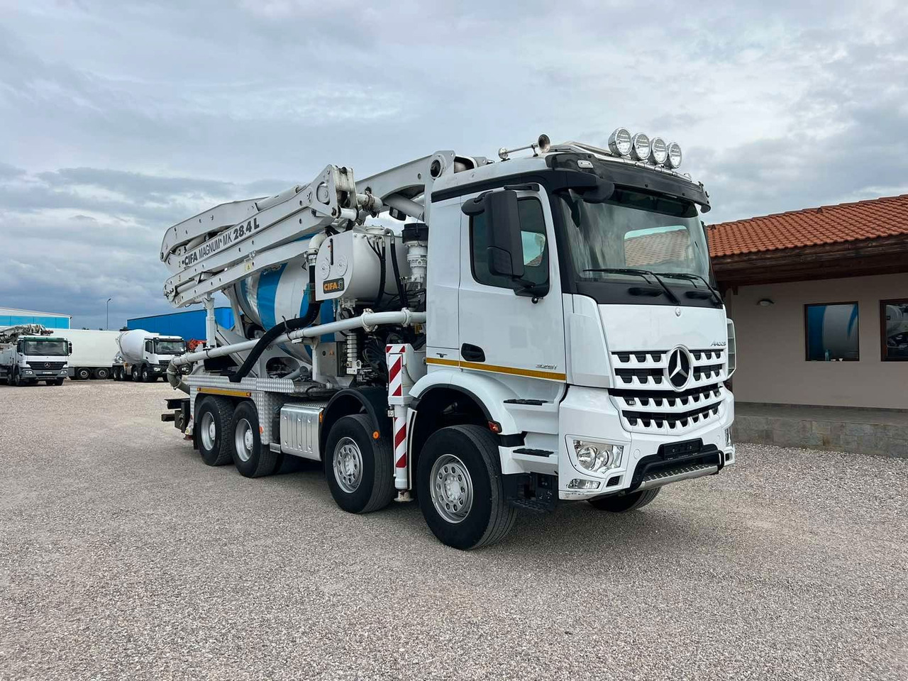 Mercedes-Benz AROCS 3251 CIFA MAGNUM MK28.4L - Camión hormigonera con bomba: foto 1 Mercedes-Benz AROCS 3251 CIFA MAGNUM MK28.4L - Camión hormigonera con bomba: foto 1